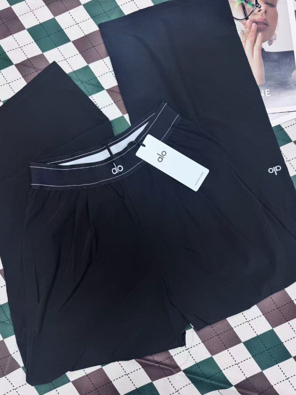 NWT ALO Yoga Suit Up Trousers 🏆 Popular Black Casual Pants with Elastic Waist - Picture 2 of 7